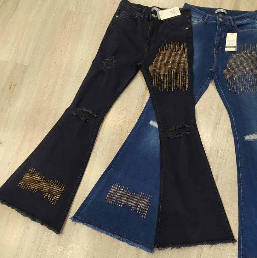 Pallazo embellished denim pant